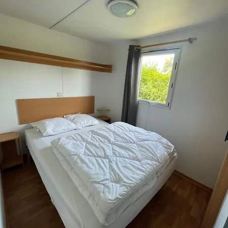 Mobilhome Sur Terrain Prive Dans Les Tamarins * Saint-Denis-dʼOléron