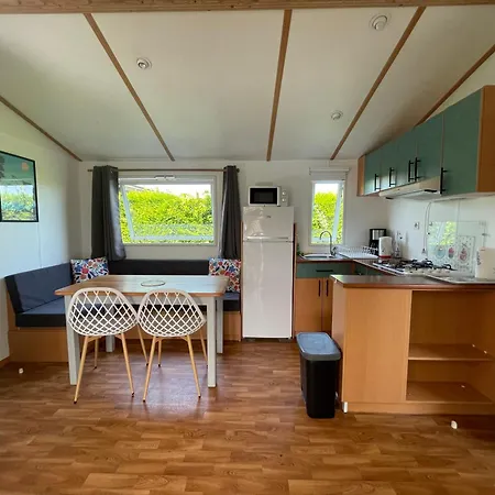 Mobilhome Sur Terrain Prive Dans Les Tamarins